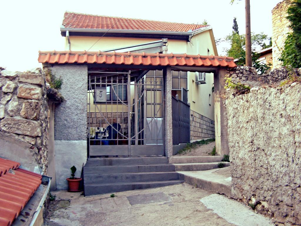 Guesthouse Centro Mostar Esterno foto